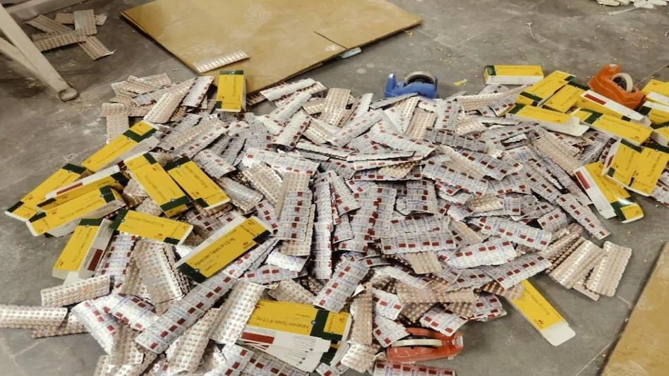 671de0ff8e51c-fake-medicines-2743060-16x9