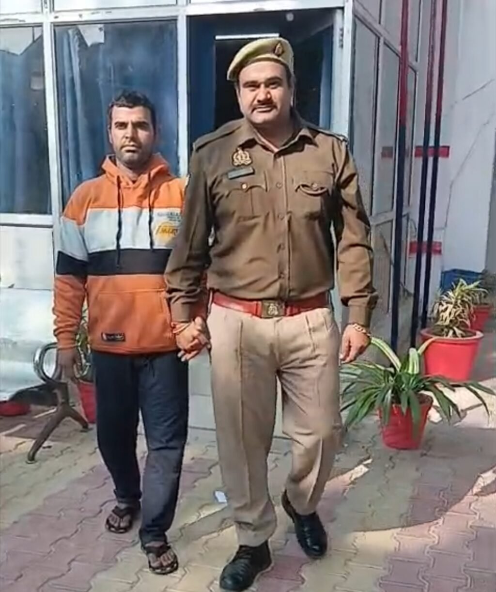 Screenshot_2025-12-10-18-04-01-88_6012fa4d4ddec268fc5c7112cbb265e7